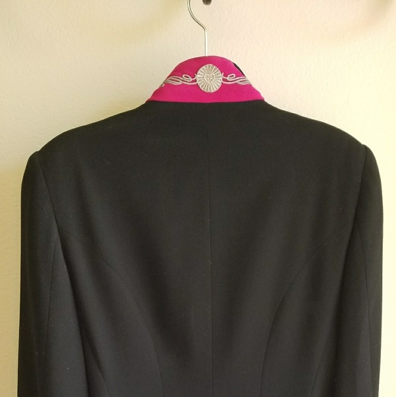 Jacket - Picture 5 of 5